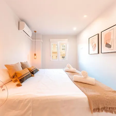 Apartamento Spacious In - Tcm Málaga