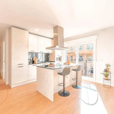 Spacious In - Tcm Malaga